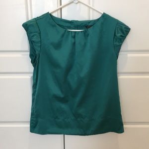 Cap-sleeves blouse